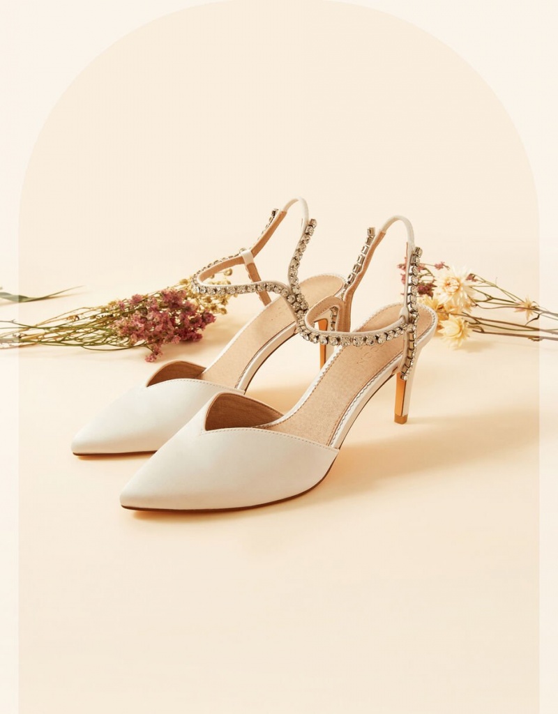 White Women's Monsoon Diamante Trim Pointed Toe Bridal Heels | MTP-4238