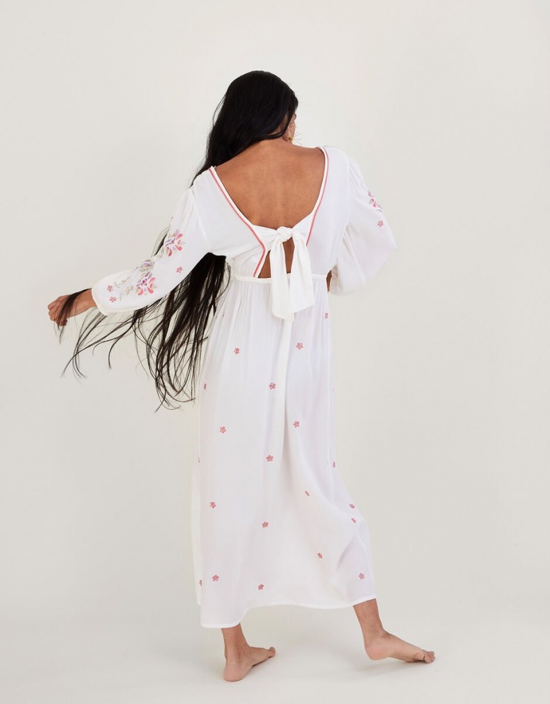 White Women's Monsoon Embroidered Maxi Kaftan in LENZING™ ECOVERO™ Dress | VIW-9713