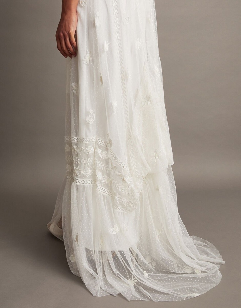 White Women's Monsoon Julita Embroidered Lace Bridal Dress | ZYA-2948